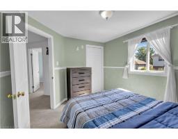 35 BORLAND Drive - 19