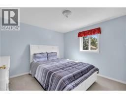 35 BORLAND Drive - 20