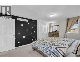 35 BORLAND Drive - 24