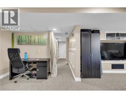 35 BORLAND Drive - 33