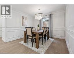 18 KEYS Crescent - 12