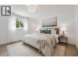18 KEYS Crescent - 13
