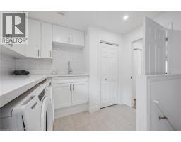 18 KEYS Crescent - 21