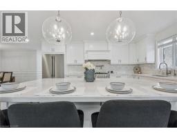 18 KEYS Crescent - 7