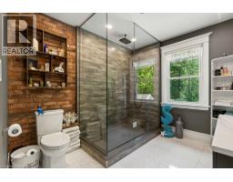99 HILLCREST Avenue - 25