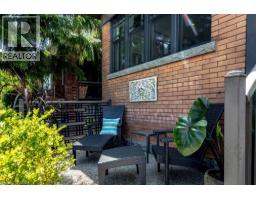 99 HILLCREST Avenue - 4