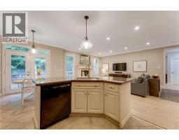 213 EDGEWATER Crescent - 16