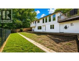 22 BLACKHORNE Crescent - 35