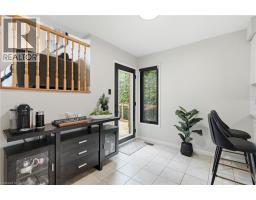 6 WOODCROFT Crescent - 11