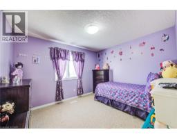 124 UDVARI Crescent - 18