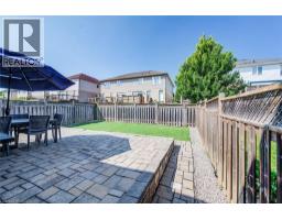 124 UDVARI Crescent - 35