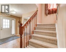 124 UDVARI Crescent - 5