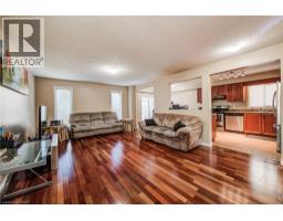 124 UDVARI Crescent - 7