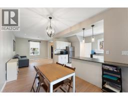 11 PRIMROSE Avenue - 10