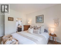 15 WINTERBERRY Lane - 15