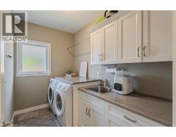 15 WINTERBERRY Lane - 17