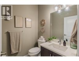 15 WINTERBERRY Lane - 18