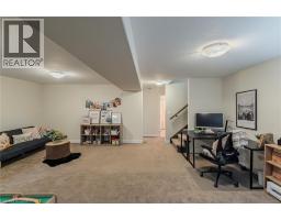 15 WINTERBERRY Lane - 22