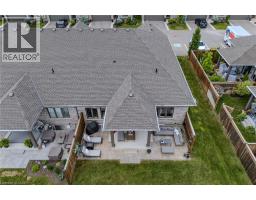 15 WINTERBERRY Lane - 34