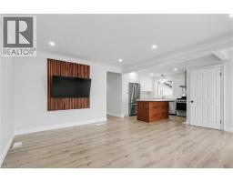 15 GREENWOOD Street - 10