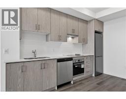 461 GREEN Road UnitNo. 816 - 8