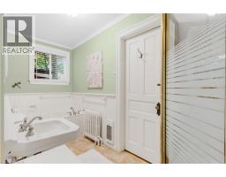 136 BLAIR Road - 25