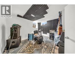 478 GREENFIELD Avenue - 25