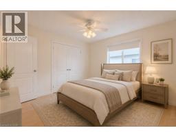 79 MOORLAND Crescent - 30