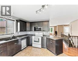 30 LESLIE Street - 11