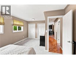 30 LESLIE Street - 18
