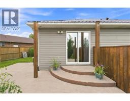 30 LESLIE Street - 30
