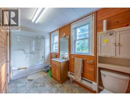 729 N NORFOLK Street N - 23