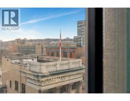 36 JAMES Street S UnitNo. No.701 - 32