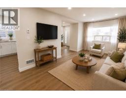 5 ROWANWOOD Street - 4