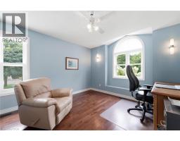 15 SHEPHARD Place - 17