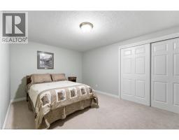 15 SHEPHARD Place - 34