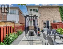 911 GOLDEN FARMER Way - 48
