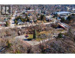 50 CREIGHTON Road - 19