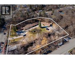 50 CREIGHTON Road - 2