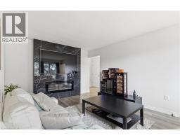 27 BLENHEIM Drive - 14
