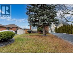27 BLENHEIM Drive - 2