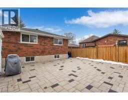27 BLENHEIM Drive - 39