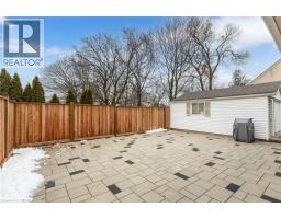 27 BLENHEIM Drive - 42