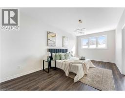 1426 OAKMONT Common - 31