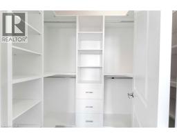 1426 OAKMONT Common - 33