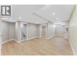 1426 OAKMONT Common - 41