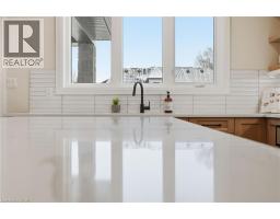 7 BARTLETT Avenue - 18
