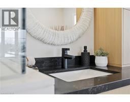 7 BARTLETT Avenue - 34