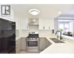 2774 KING Street E UnitNo. 36 - 17