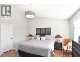 2774 KING Street E UnitNo. 36 - 27
